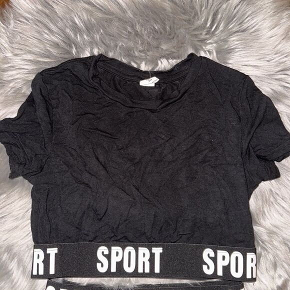 NWOT SHEIN black and white short set. Size 10. - Picture 3 of 5